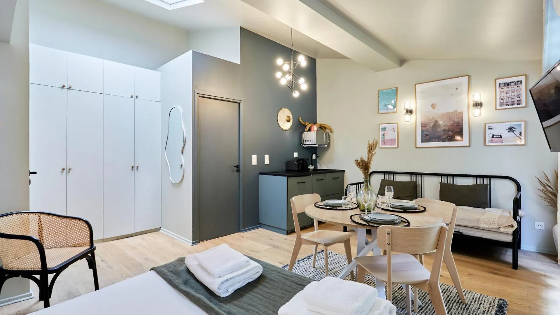 Residence Centre De Paris By Studio Prestige Apartment